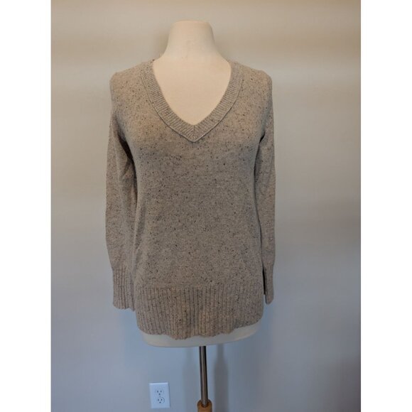 Old Navy Small Maternity V-Neck Sweater Lambs Wool Blend - Picture 1 of 4